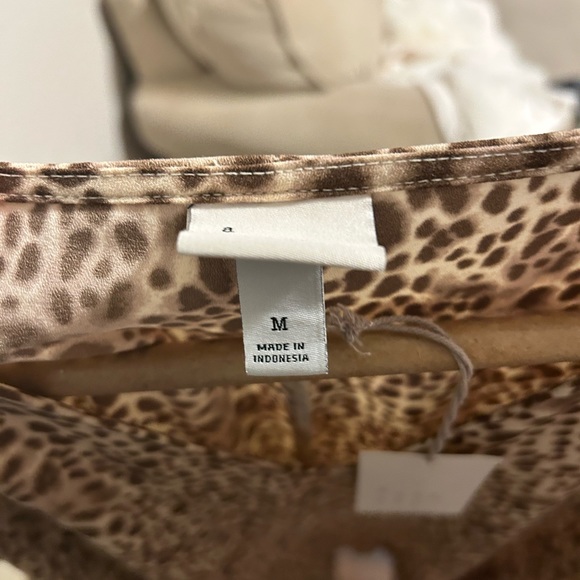 Leopard printed loose dress. Brand New - Picture 1 of 3